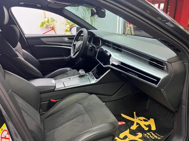 Audi A6L — Фото автомобиля 14