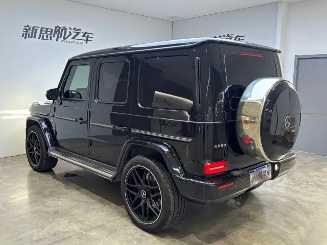 Mercedes-Benz G-Class — Фото автомобиля 7