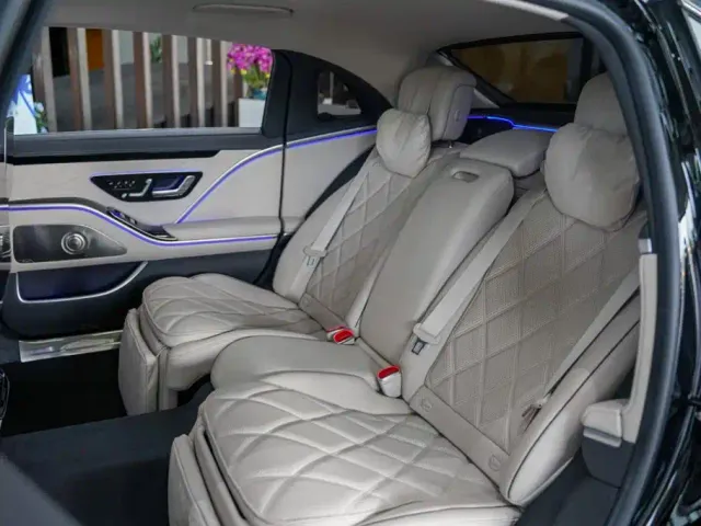 Mercedes-Benz Maybach S-Class 2023 S 480 4MATIC — Фото автомобиля 14
