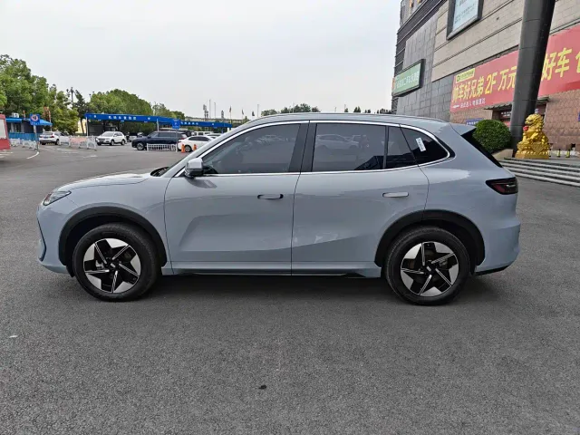 Geely Galaxy E5 — Фото автомобиля 11