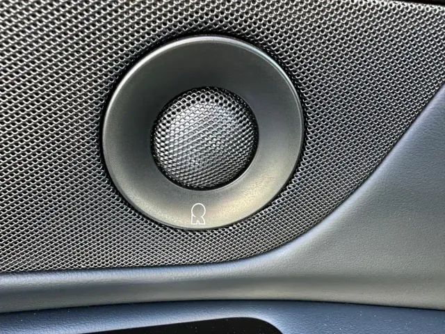 Lincoln Nautilus — Фото автомобиля 8