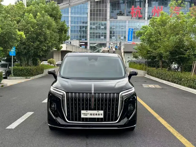 Hongqi HQ9 PHEV — Фото автомобиля 3