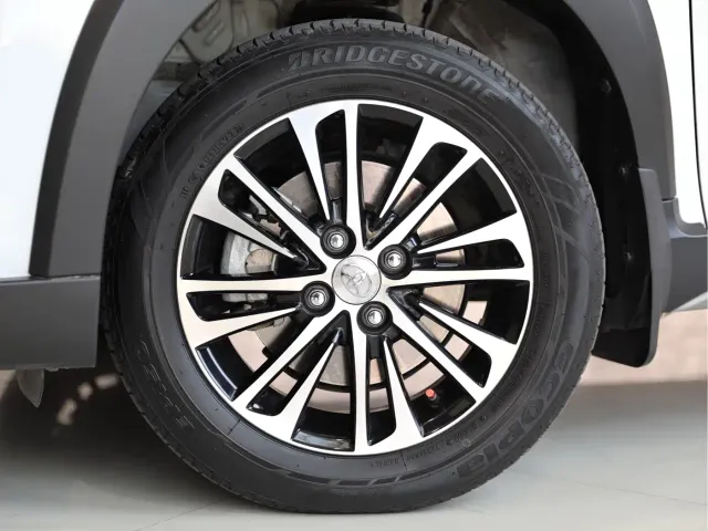 Toyota YARiS L Zhi Xuan — Фото автомобиля 5