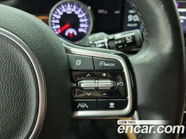 Kia Carnival 4th Gen — Фото автомобиля 15