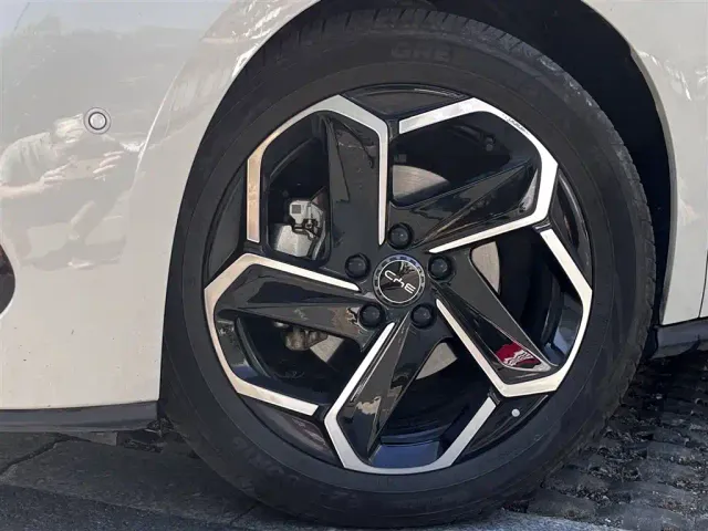 BYD Seal 06 DM-i Touring — Фото автомобиля 5