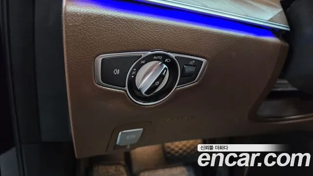 Mercedes-Benz E-Class W213 — Фото автомобиля 29