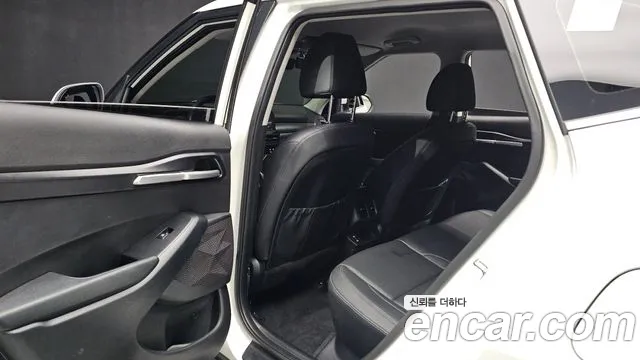 Kia Seltos New — Фото автомобиля 16