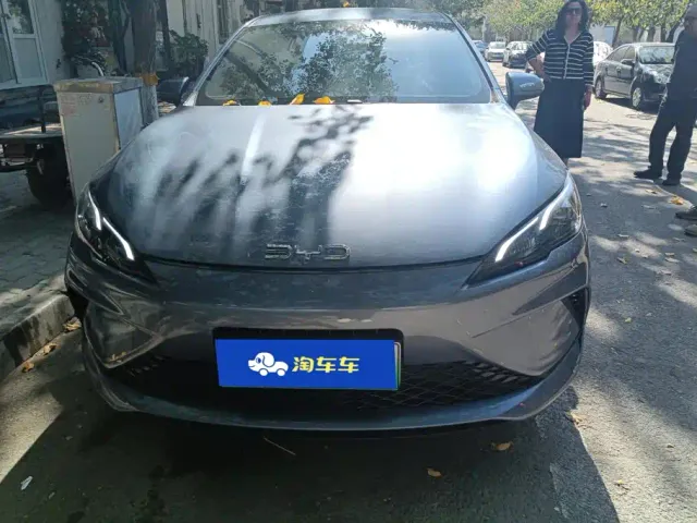 BYD Seal 05 DM-i — Фото автомобиля 2