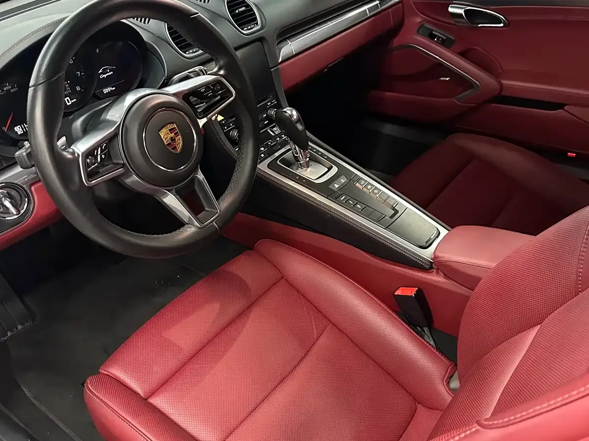 Porsche Porsche 718 2022 Cayman 2.0T — Фото автомобиля 4
