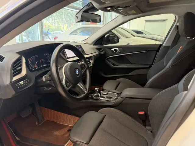 BMW 2 Series — Фото автомобиля 4