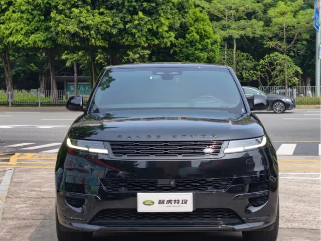 Land Rover Range Rover Sport — Фото автомобиля 2