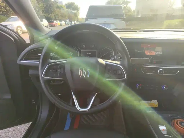 Buick Regal — Фото автомобиля 11