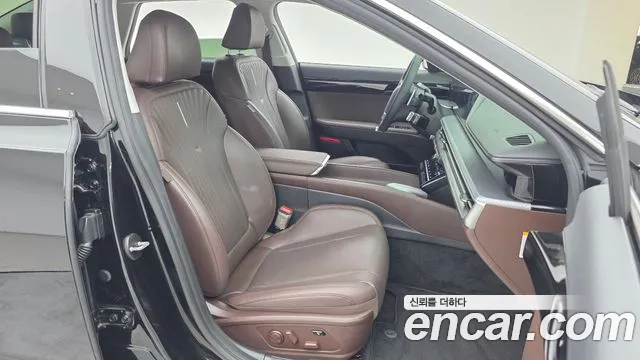 Hyundai Grandeur GN7 — Фото автомобиля 11