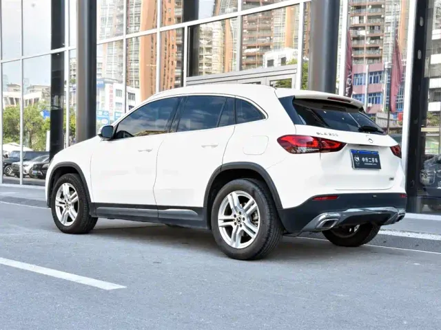 Mercedes-Benz GLA-Class — Фото автомобиля 4