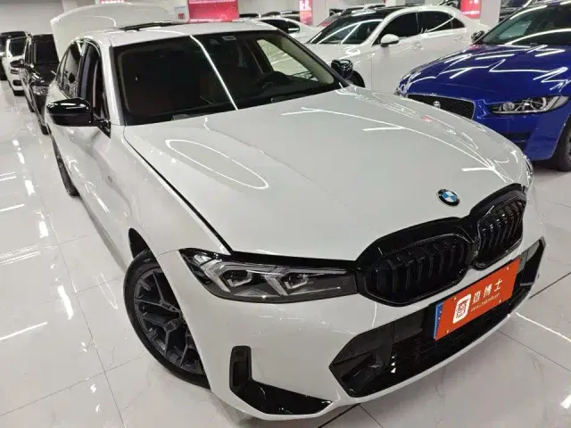 BMW 3 Series — Фото автомобиля 2