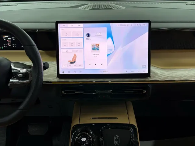 GAC Trumpchi E8 — Фото автомобиля 9