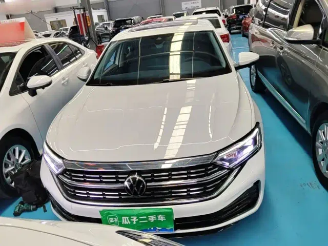 Volkswagen Sagitar — Фото автомобиля 2