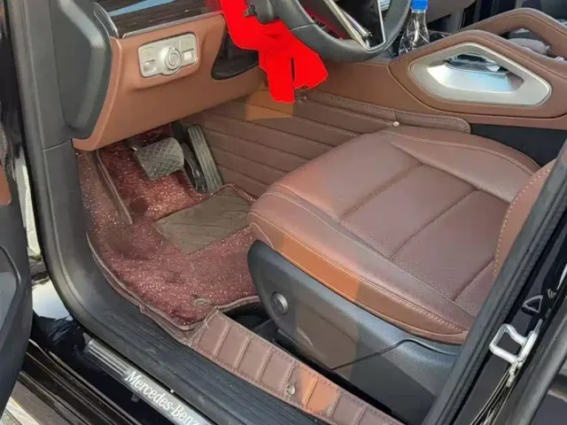 Фотография автомобиля — Mercedes-Benz GLE-Class