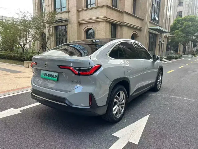 Nio EC6 — Фото автомобиля 14