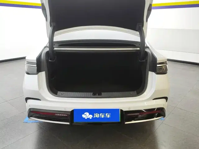 BYD Seal — Фото автомобиля 4