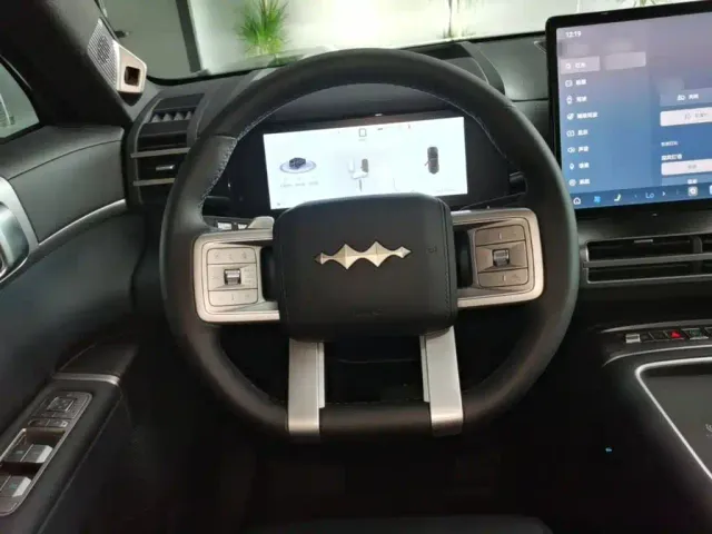 BYD FangChengBao Titanium 7 — Фото автомобиля 10