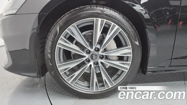 Audi A6 45 TFSI quattro Premium — Фото автомобиля 5
