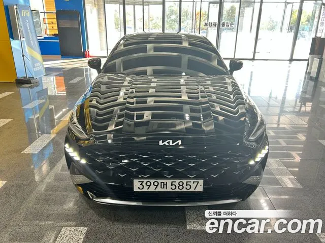 Фотография автомобиля — Kia K8