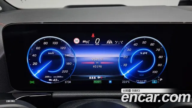 Mercedes-Benz EQA H243 — Фото автомобиля 11