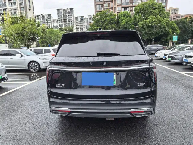 Hongqi HS7 PHEV — Фото автомобиля 12