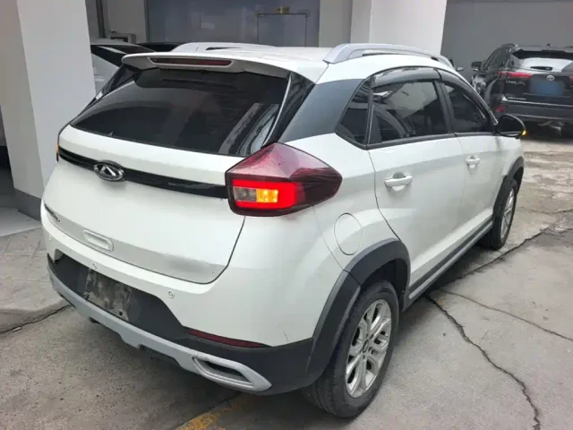 Chery Tiggo 3x — Фото автомобиля 6