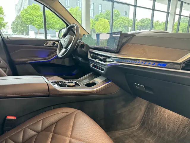BMW X5 — Фото автомобиля 13