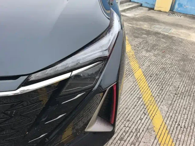 Changan Z6 — Фото автомобиля 5