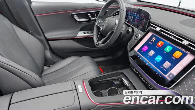 Mercedes-Benz E-Class — Фото автомобиля 14