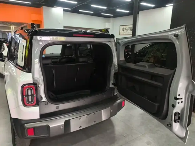 Baojun Yep Plus — Фото автомобиля 18