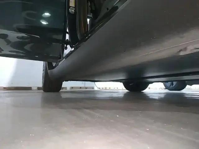 Tesla Model Y — Фото автомобиля 20