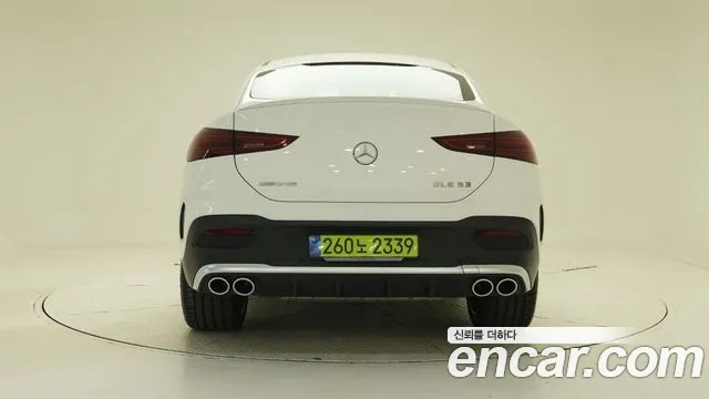 Mercedes-Benz GLE-Class — Фото автомобиля 4