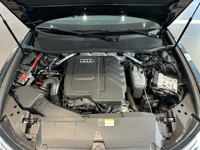 Audi A6L — Фото автомобиля 13