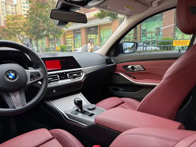 BMW 3 Series — Фото автомобиля 13