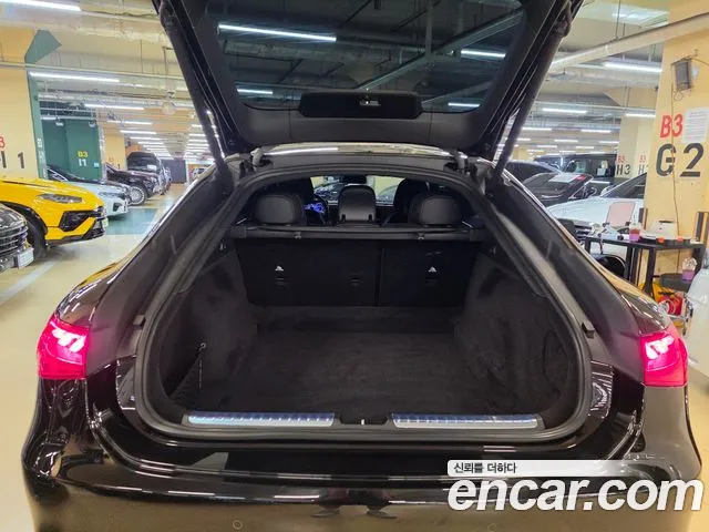 Mercedes-Benz EQS — Фото автомобиля 17