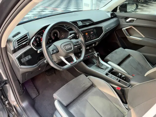 Audi Q3 — Фото автомобиля 5