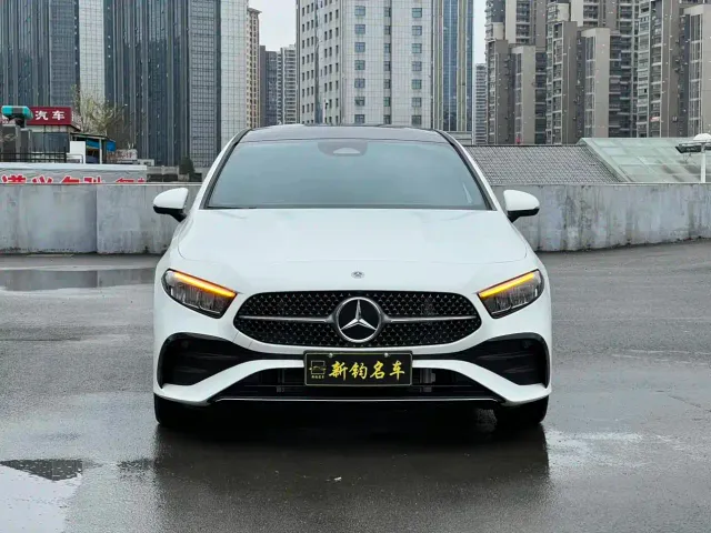 Mercedes-Benz A-Class — Фото автомобиля 2