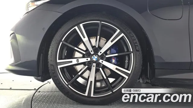 BMW 5 Series G60 — Фото автомобиля 5