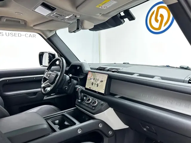 Land Rover Defender — Фото автомобиля 21