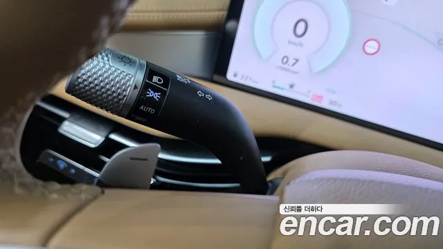 Genesis G80 Бензин 2.5 турбо AWD — Фото автомобиля 24