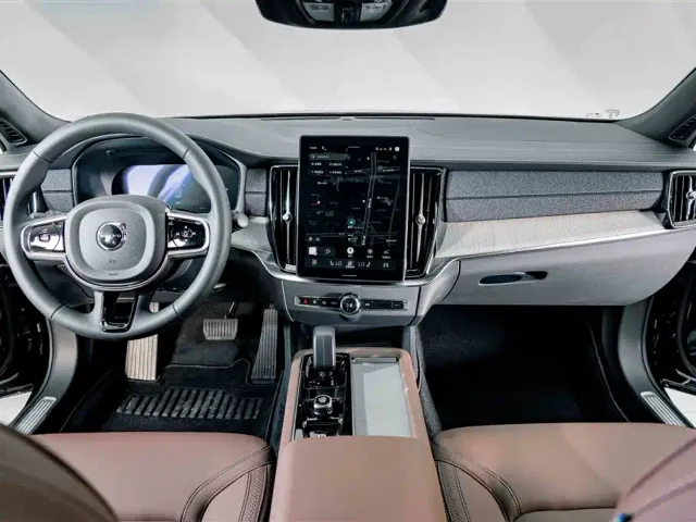 Volvo S90 — Фото автомобиля 10