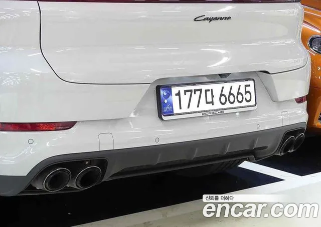 Porsche Cayenne PO536 — Фото автомобиля 4