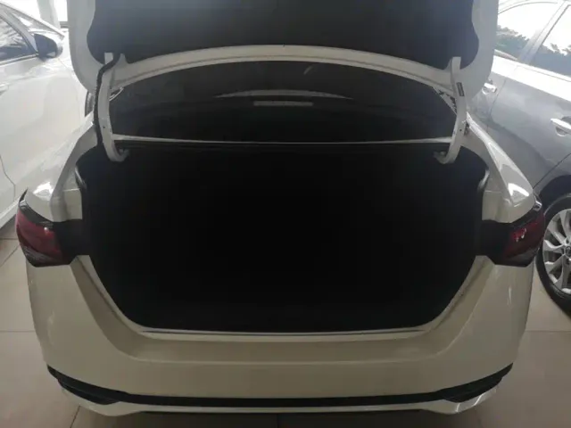 Nissan Sylphy — Фото автомобиля 18
