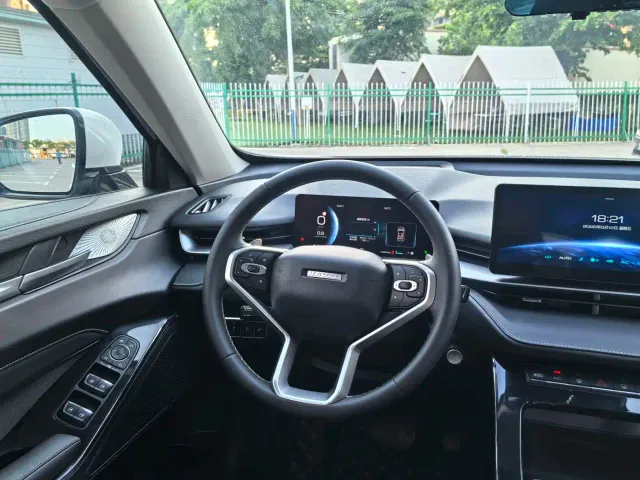 Haval H6 — Фото автомобиля 14