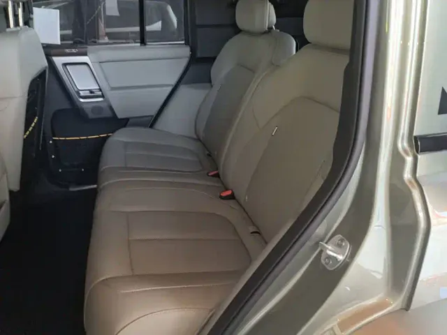 iCAR V23 — Фото автомобиля 16