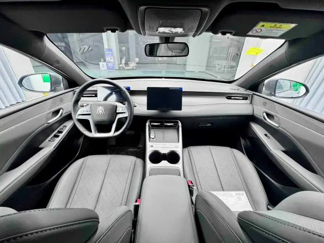 BYD Qin PLUS — Фото автомобиля 11